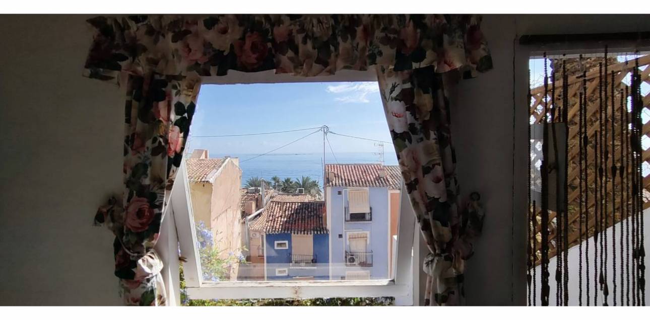 Venta - Chalet pareado - La Vila Joiosa - Villajoyosa - Casco Antiguo-Playa de Villajoyosa-Zona Puerto