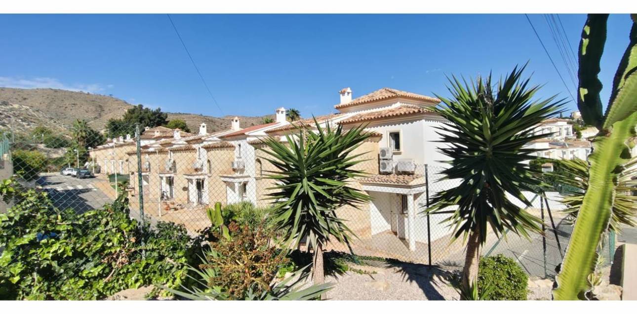 Resale - Bungalow - El Campello - Norte-Venta Lanuza-Cala d'Or