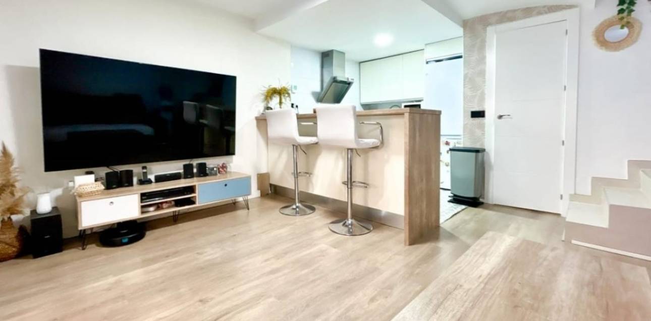 Resale - Bungalow - El Campello - La Almadraba-Coveta Fumà-Amerador