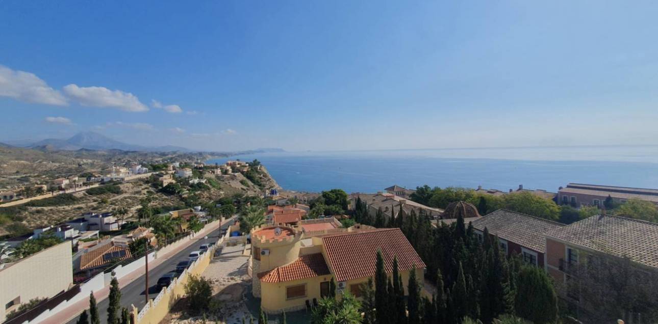 Resale - Chalet - El Campello - Norte-Venta Lanuza-Cala d'Or