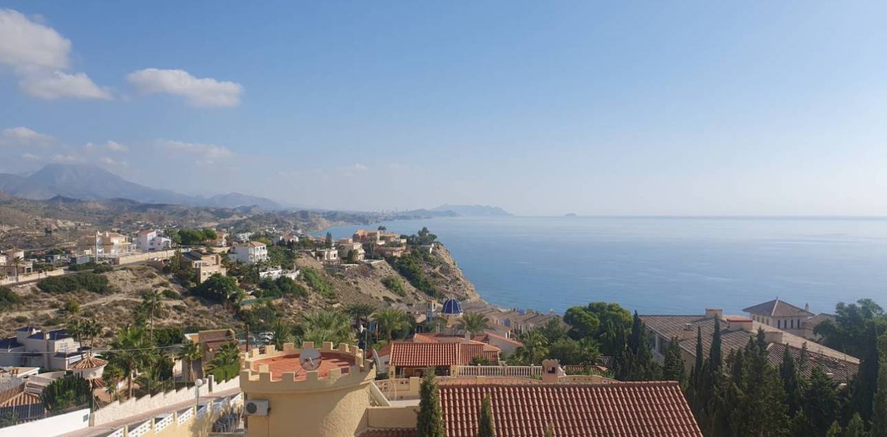 Resale - Chalet - El Campello - Norte-Venta Lanuza-Cala d'Or