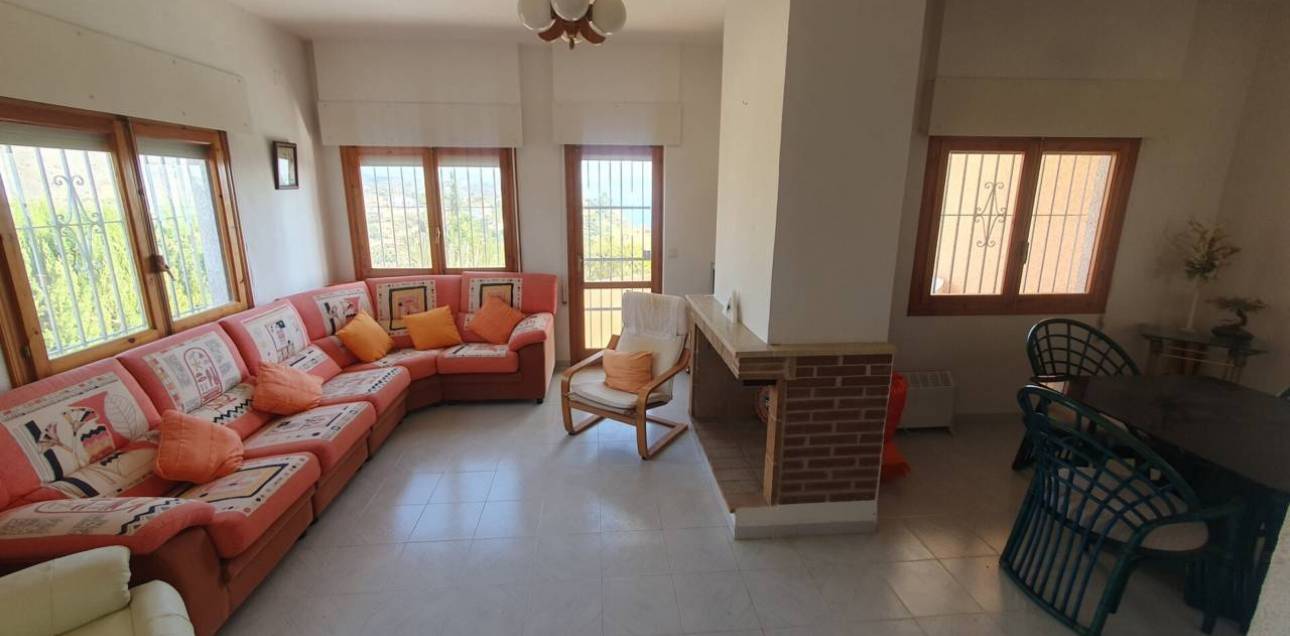 Resale - Chalet - El Campello - Norte-Venta Lanuza-Cala d'Or