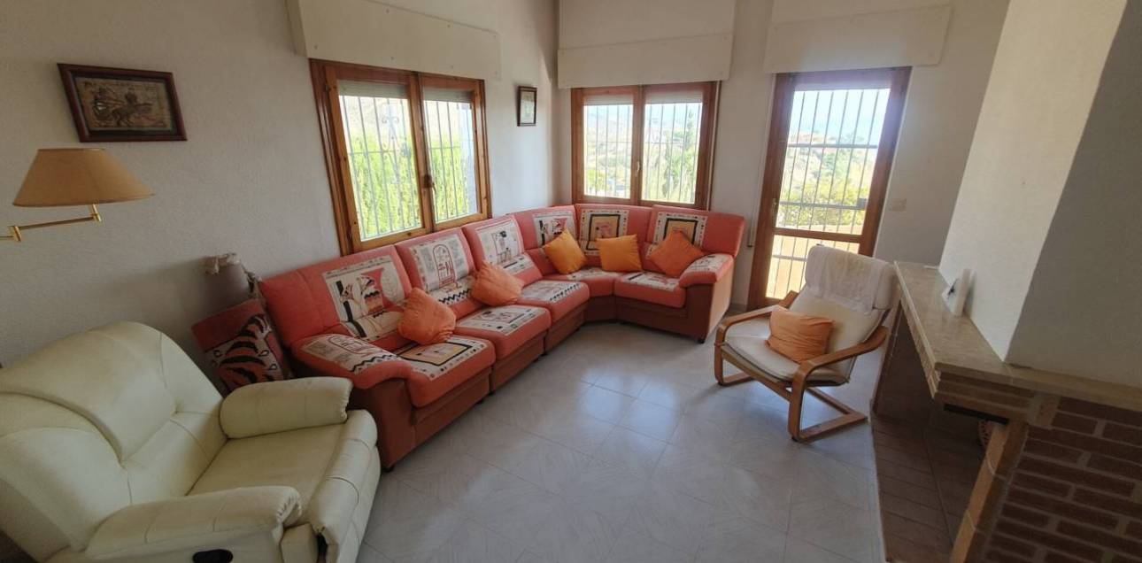 Resale - Chalet - El Campello - Norte-Venta Lanuza-Cala d'Or