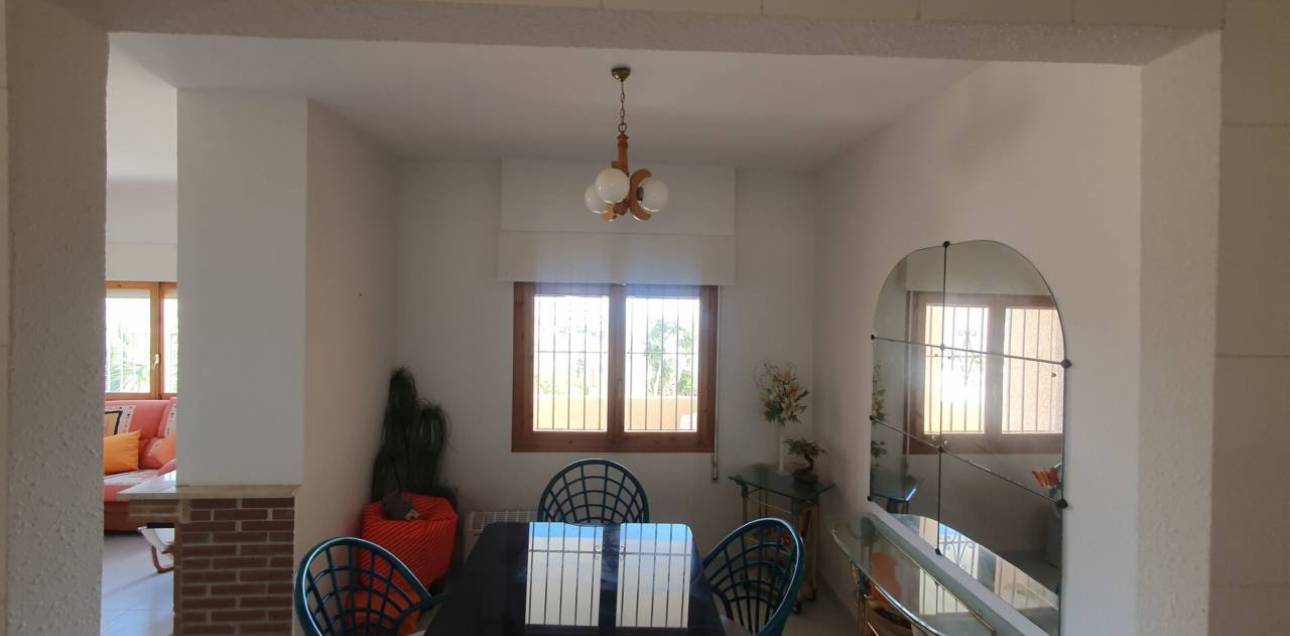 Resale - Chalet - El Campello - Norte-Venta Lanuza-Cala d'Or