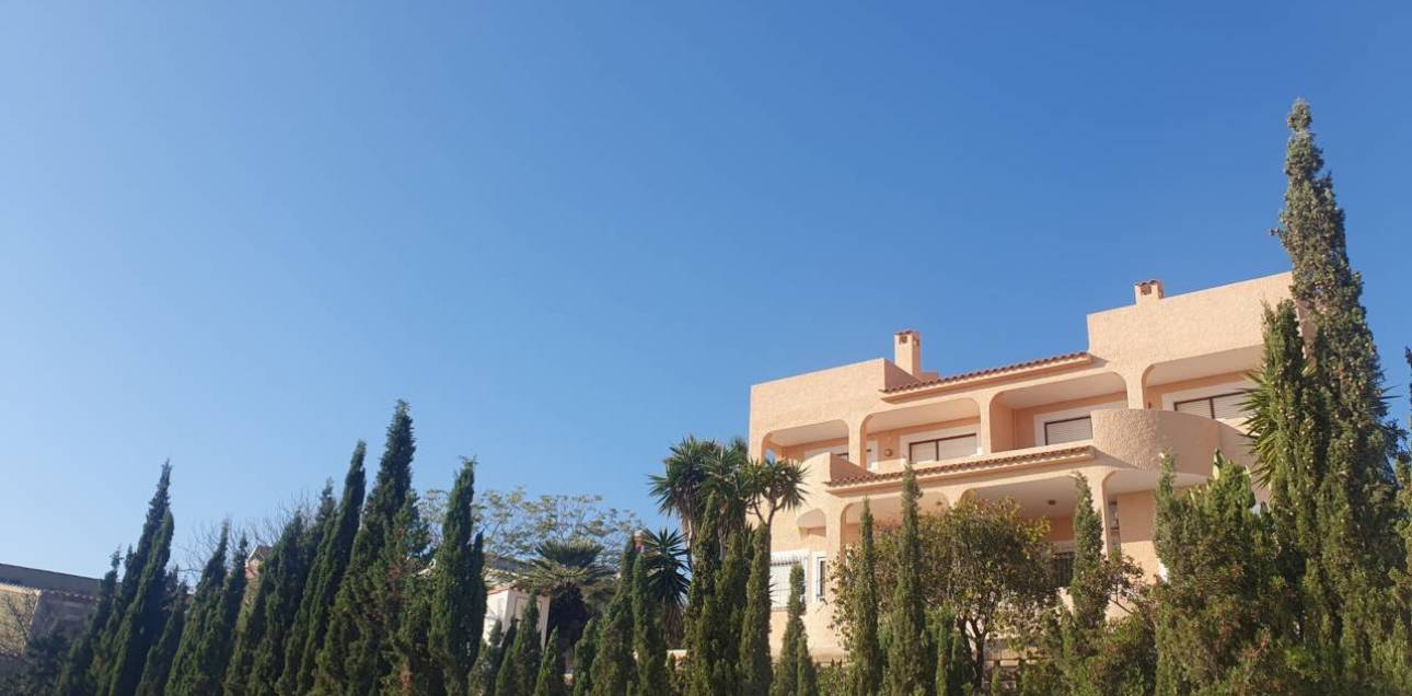 Resale - Chalet - El Campello - Norte-Venta Lanuza-Cala d'Or