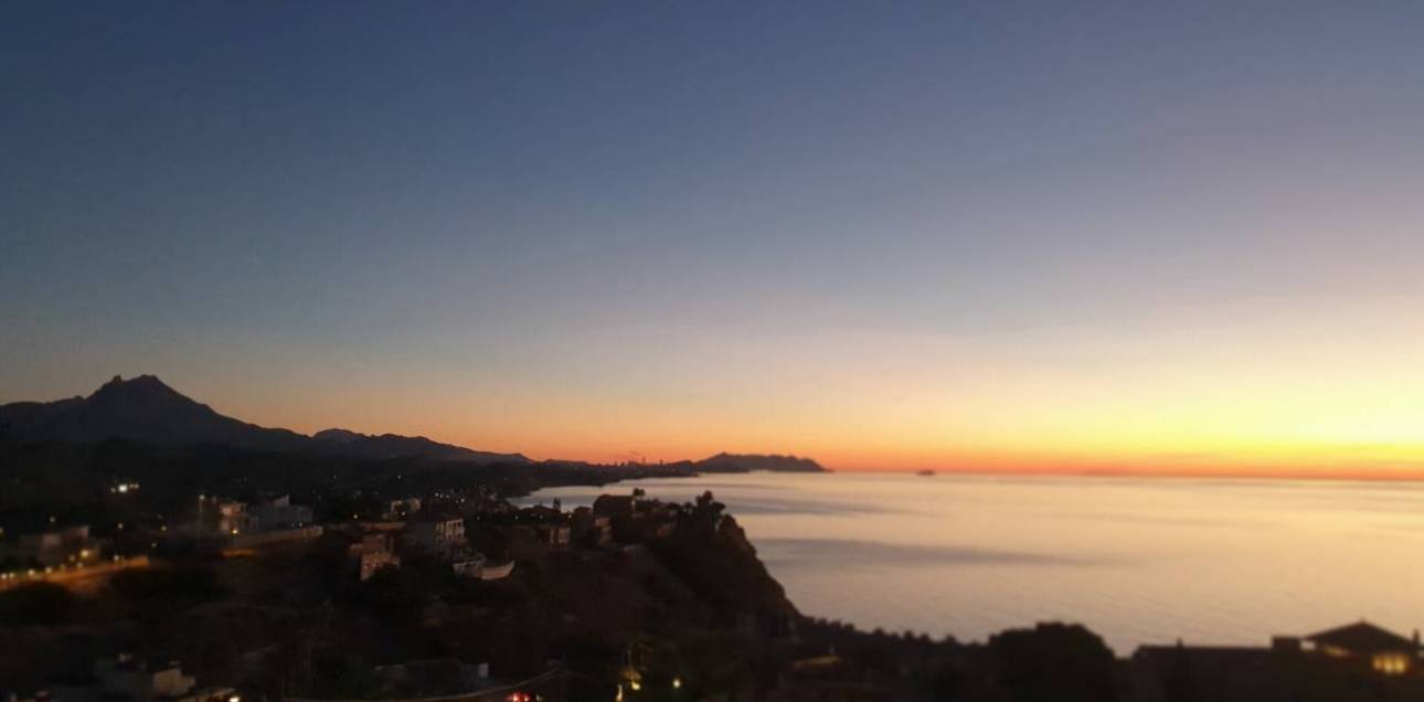 Resale - Chalet - El Campello - Norte-Venta Lanuza-Cala d'Or