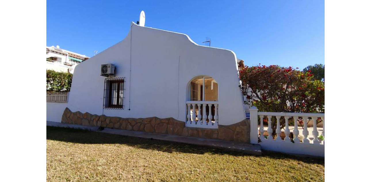 Resale - Bungalow - El Campello - Norte-Venta Lanuza-Cala d'Or