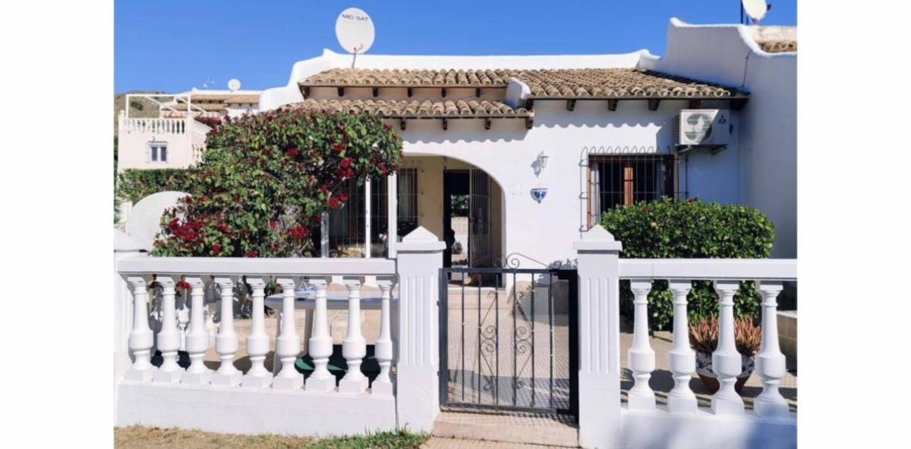 Resale - Bungalow - El Campello - Norte-Venta Lanuza-Cala d'Or