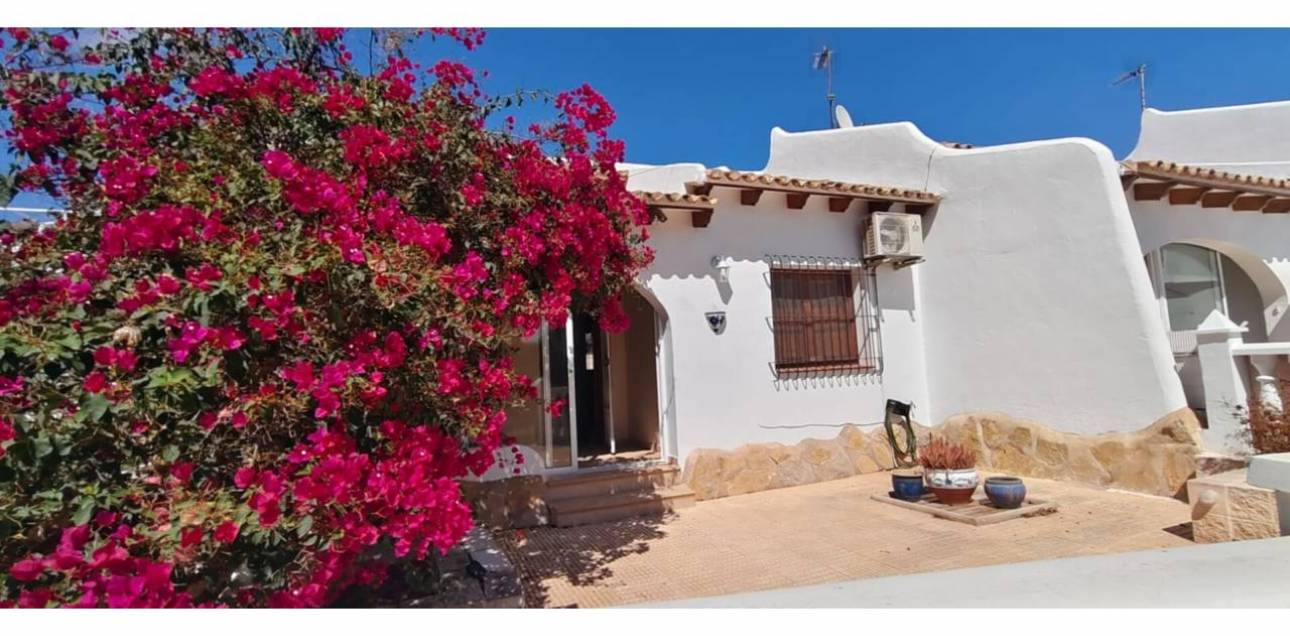 Resale - Bungalow - El Campello - Norte-Venta Lanuza-Cala d'Or