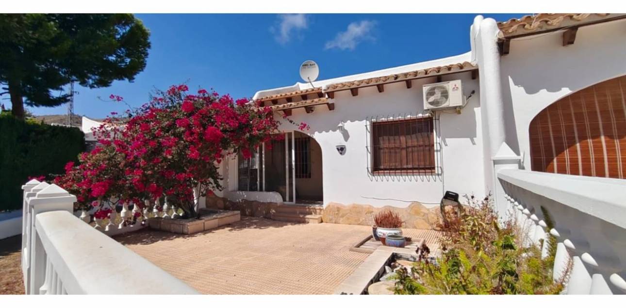 Resale - Bungalow - El Campello - Norte-Venta Lanuza-Cala d'Or