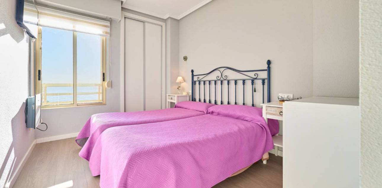 Resale - Apartamento - El Campello - Platja Muchavista