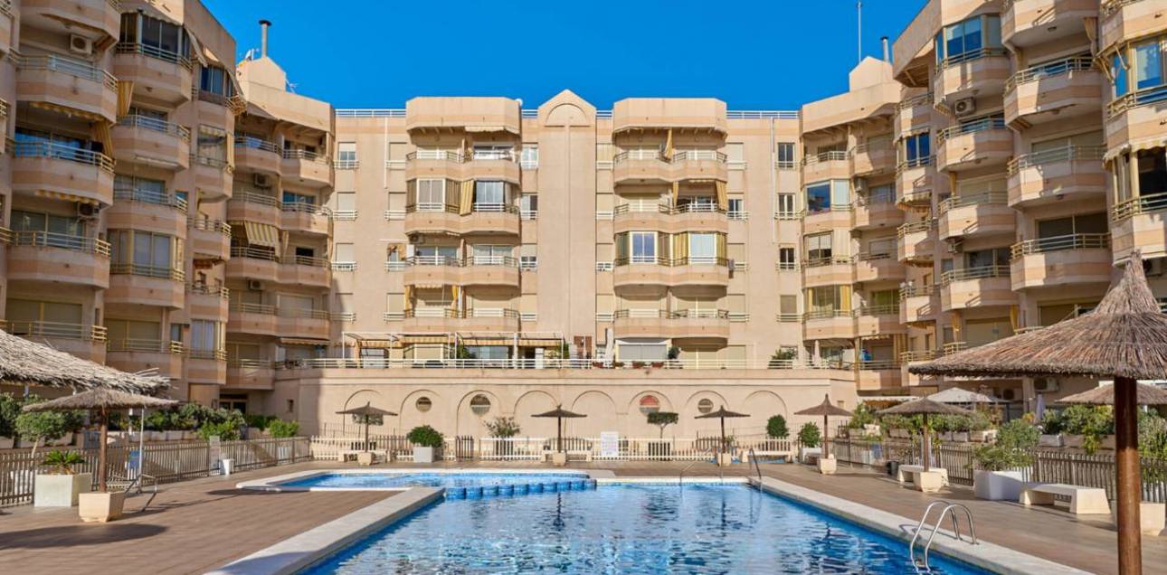 Resale - Apartamento - El Campello - Platja Muchavista