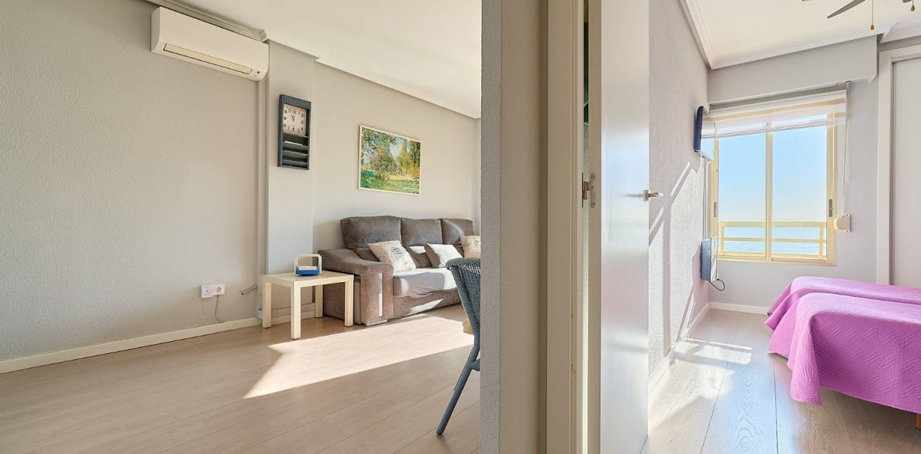 Resale - Apartment - El Campello - Platja Muchavista