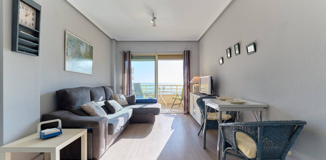 Resale - Apartment - El Campello - Platja Muchavista
