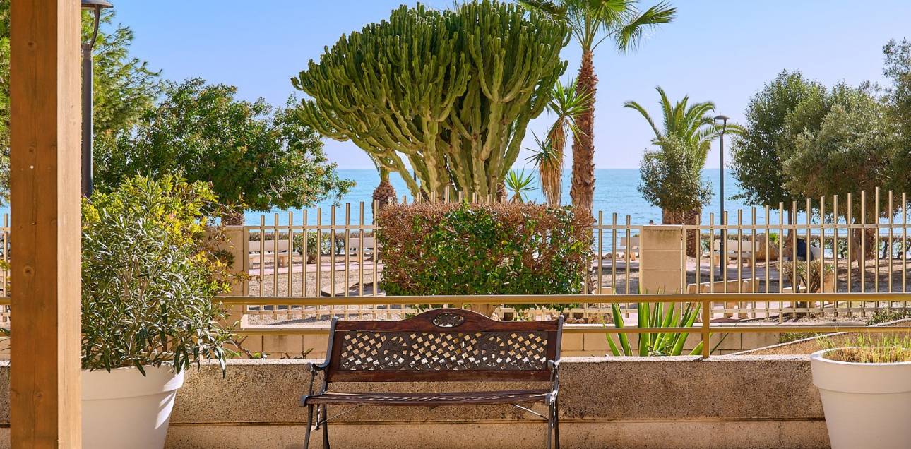 Resale - Apartment - El Campello - Platja Muchavista