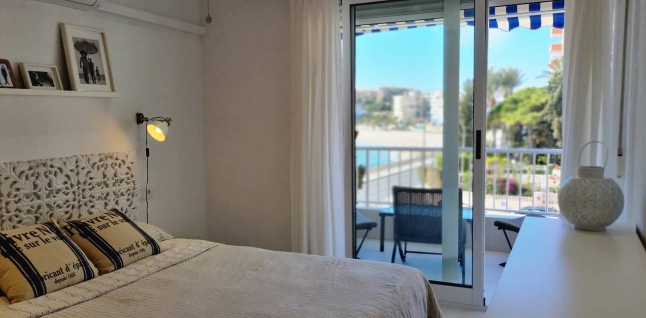 Resale - Apartment - El Campello - El Campello Playa