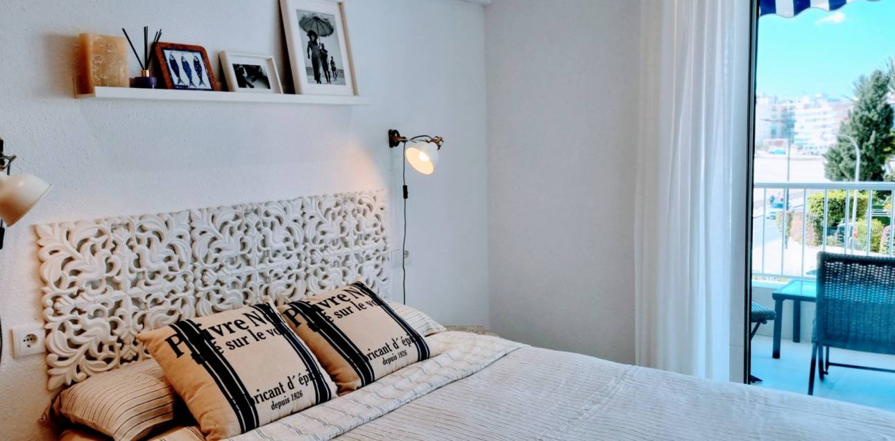 Resale - Apartment - El Campello - El Campello Playa