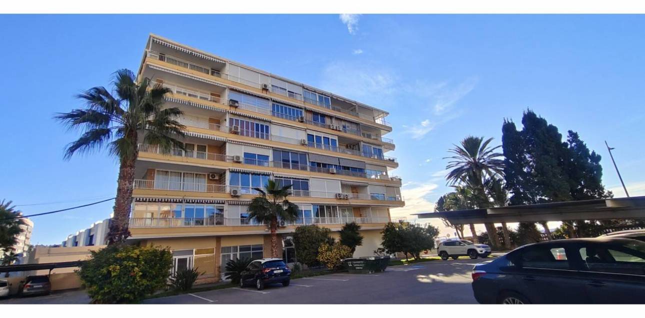 Resale - Piso - El Campello - Platja Muchavista