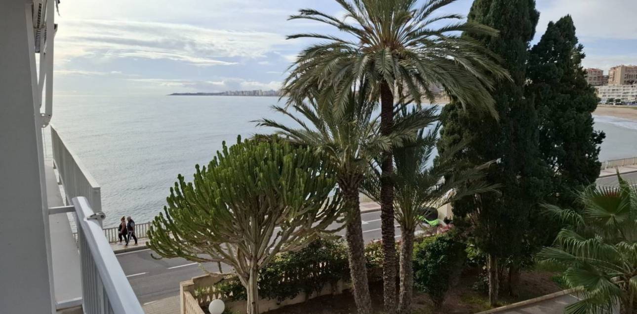 Resale - Piso - El Campello - Platja Muchavista