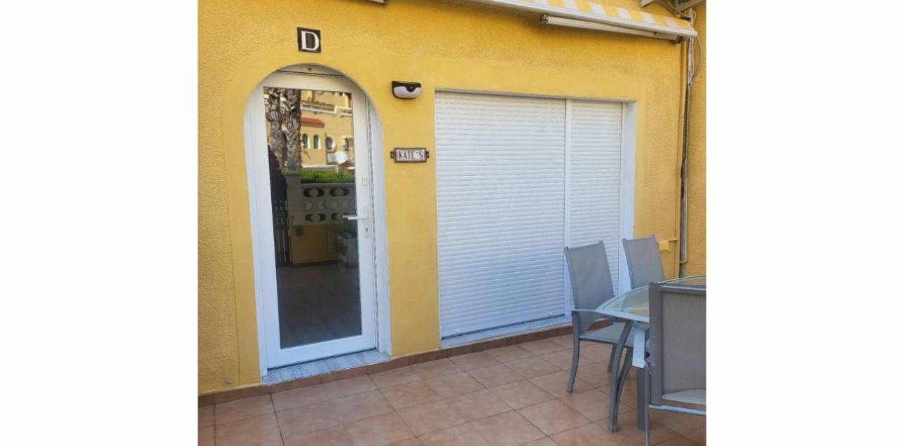 Resale - Bungalow - El Campello - La Almadraba-Coveta Fumà-Amerador