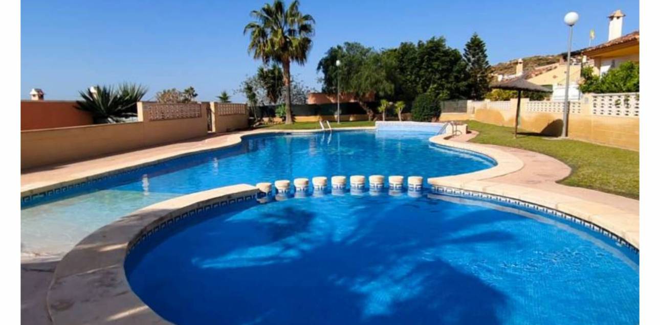 Resale - Chalet pareado - Mutxamel