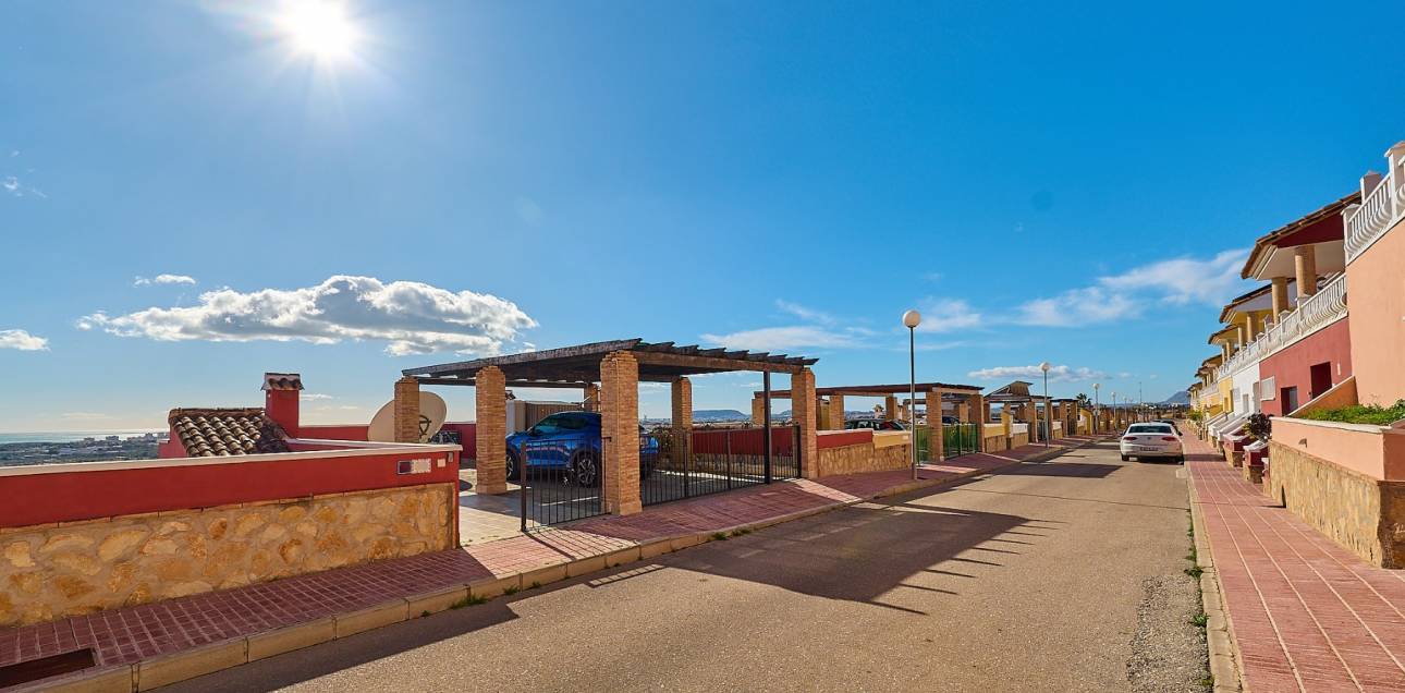 Resale - Villa - Muchamiel