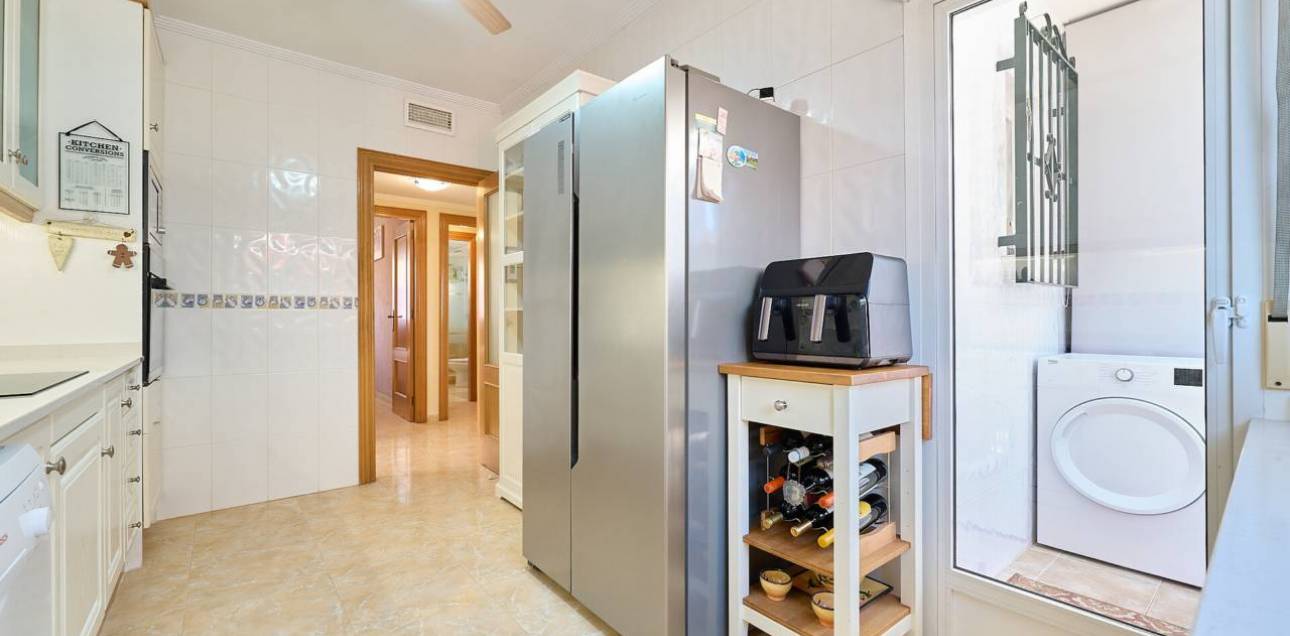 Resale - Chalet pareado - Mutxamel