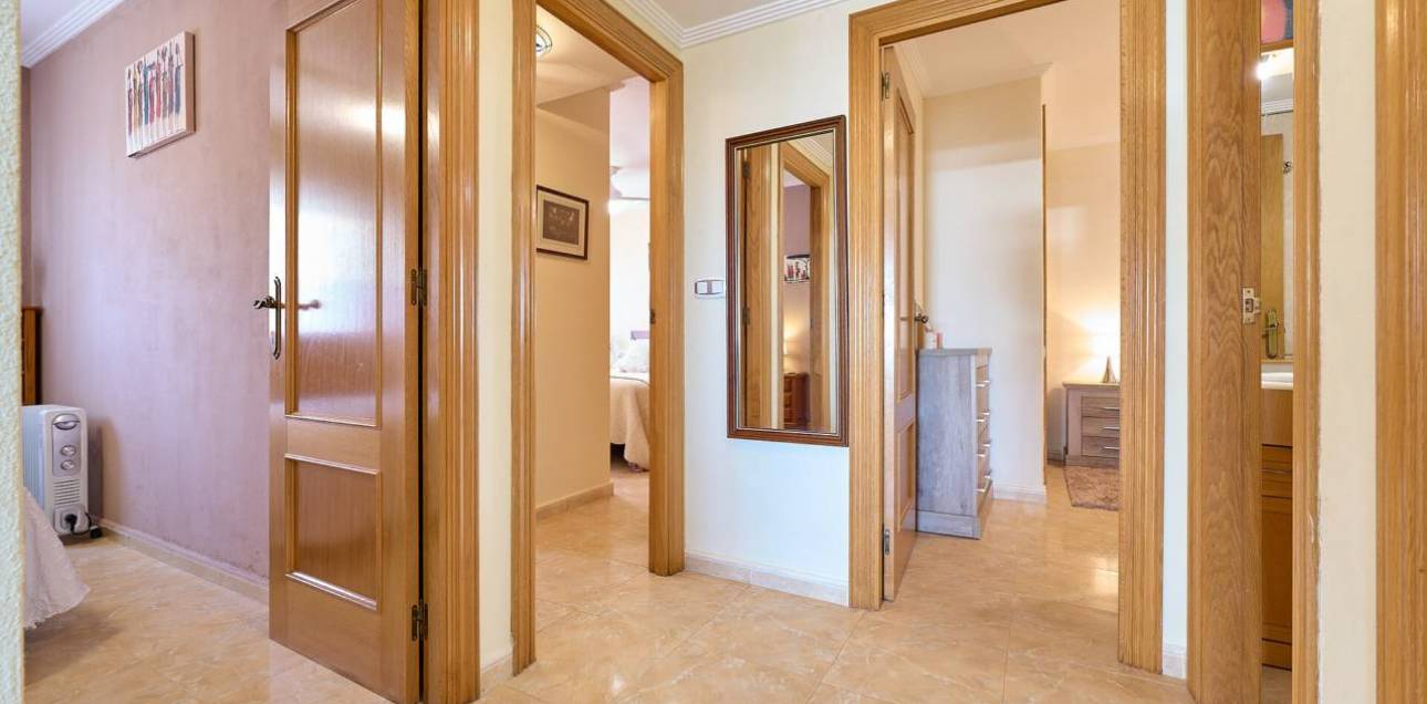 Resale - Chalet pareado - Mutxamel