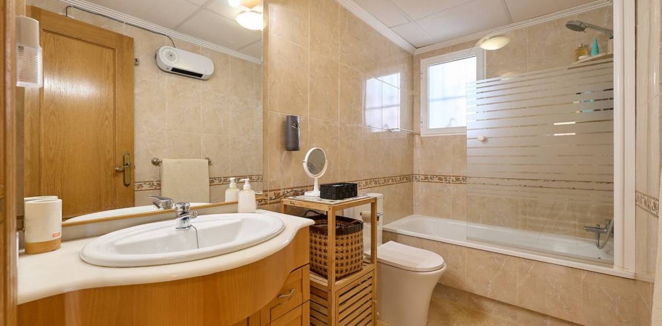 Resale - Chalet pareado - Mutxamel