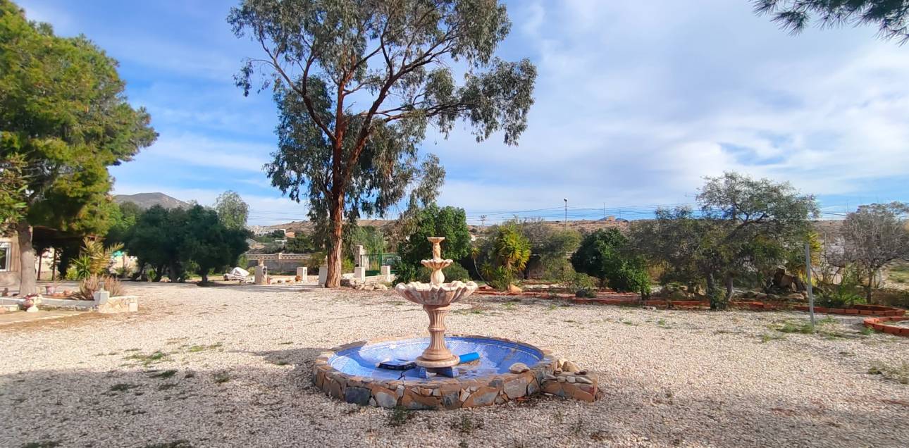 Resale - Villa - Mutxamel