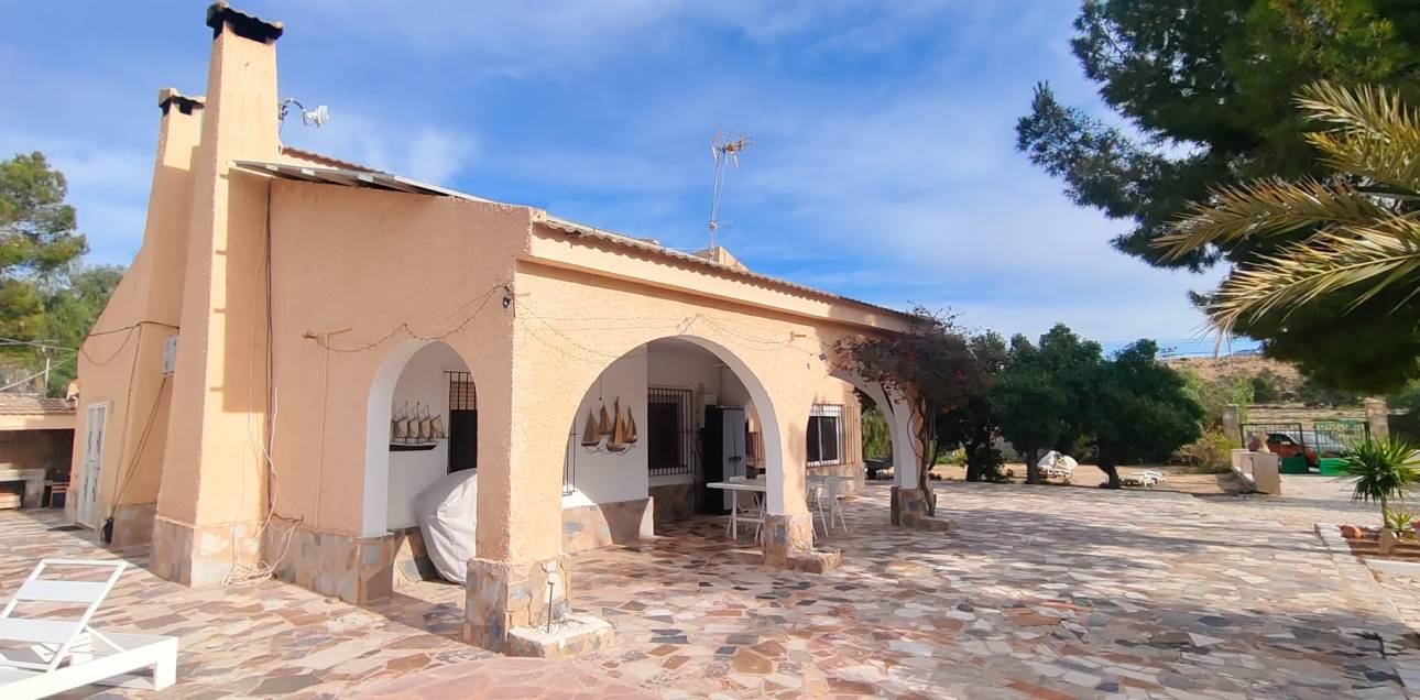Resale - Villa - Mutxamel
