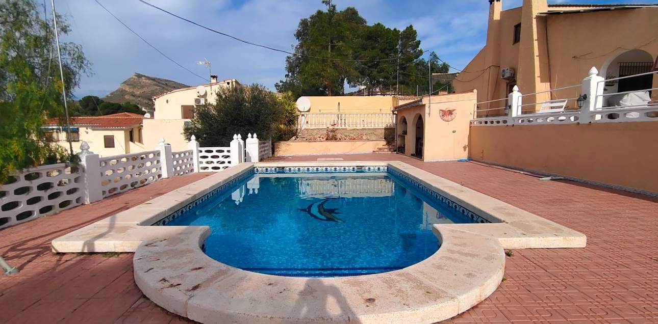 Resale - Villa - Mutxamel