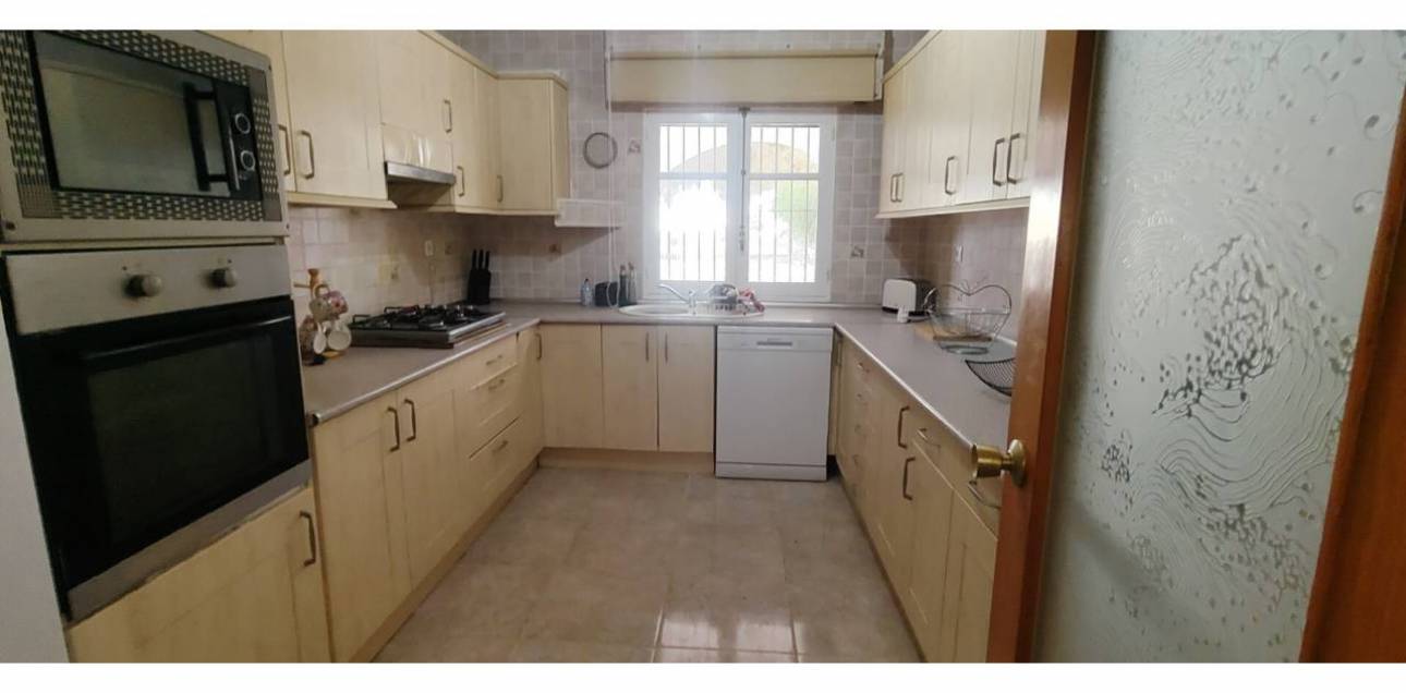 Resale - Chalet - Alicante - Alacant - Montnegre