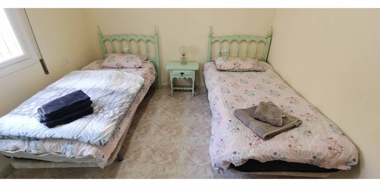 Resale - Chalet - Alicante - Alacant - Montnegre