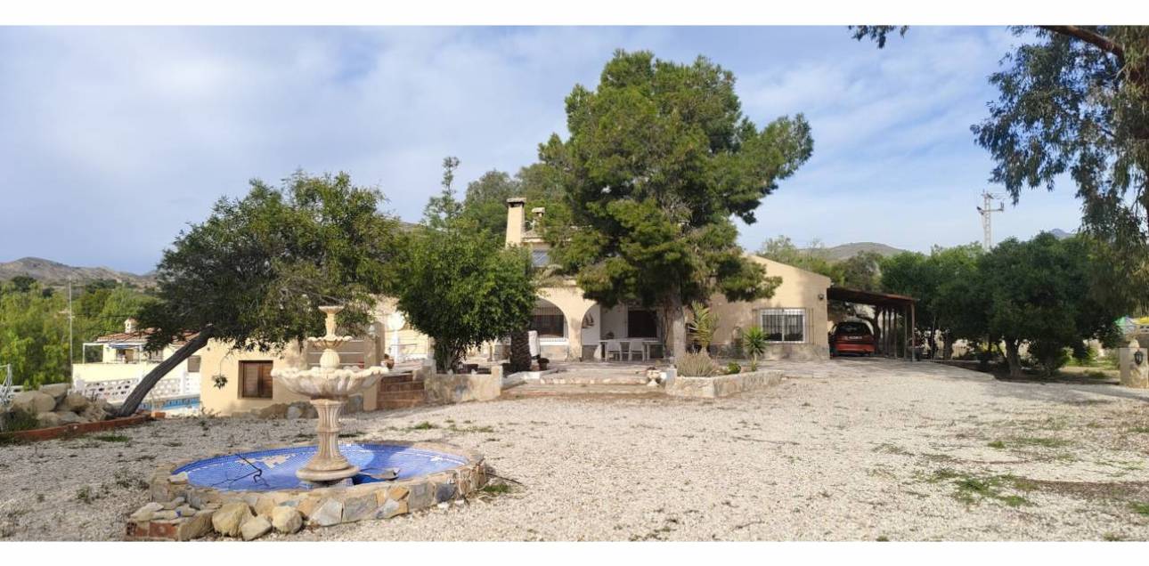 Resale - Chalet - Alicante - Alacant - Montnegre