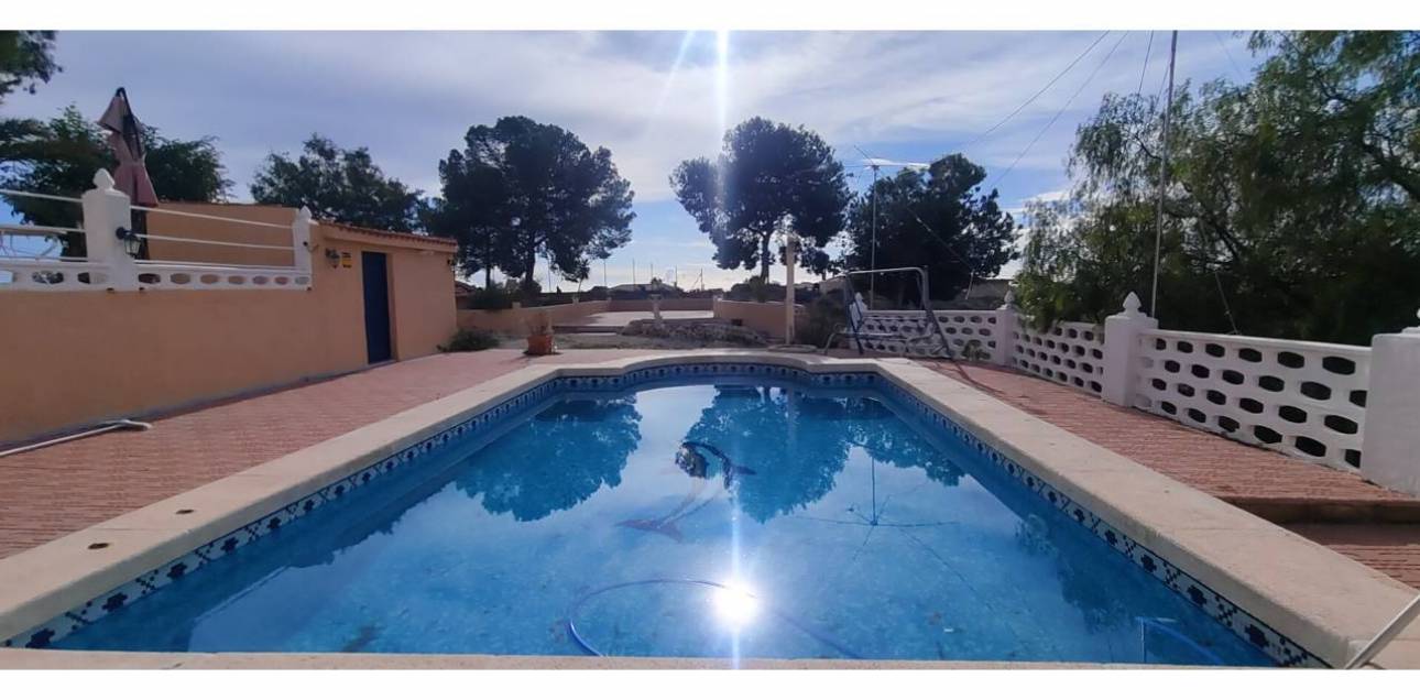 Resale - Chalet - Alicante - Alacant - Montnegre
