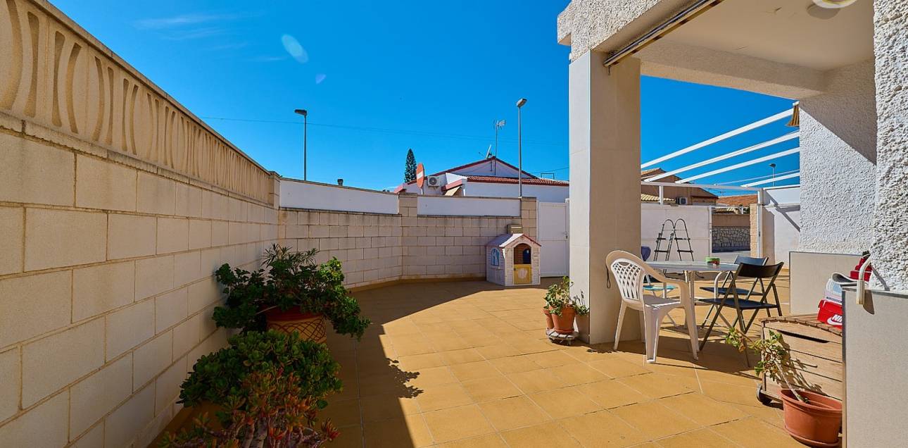 Resale - Bungalow - El Campello - El Campello Pueblo