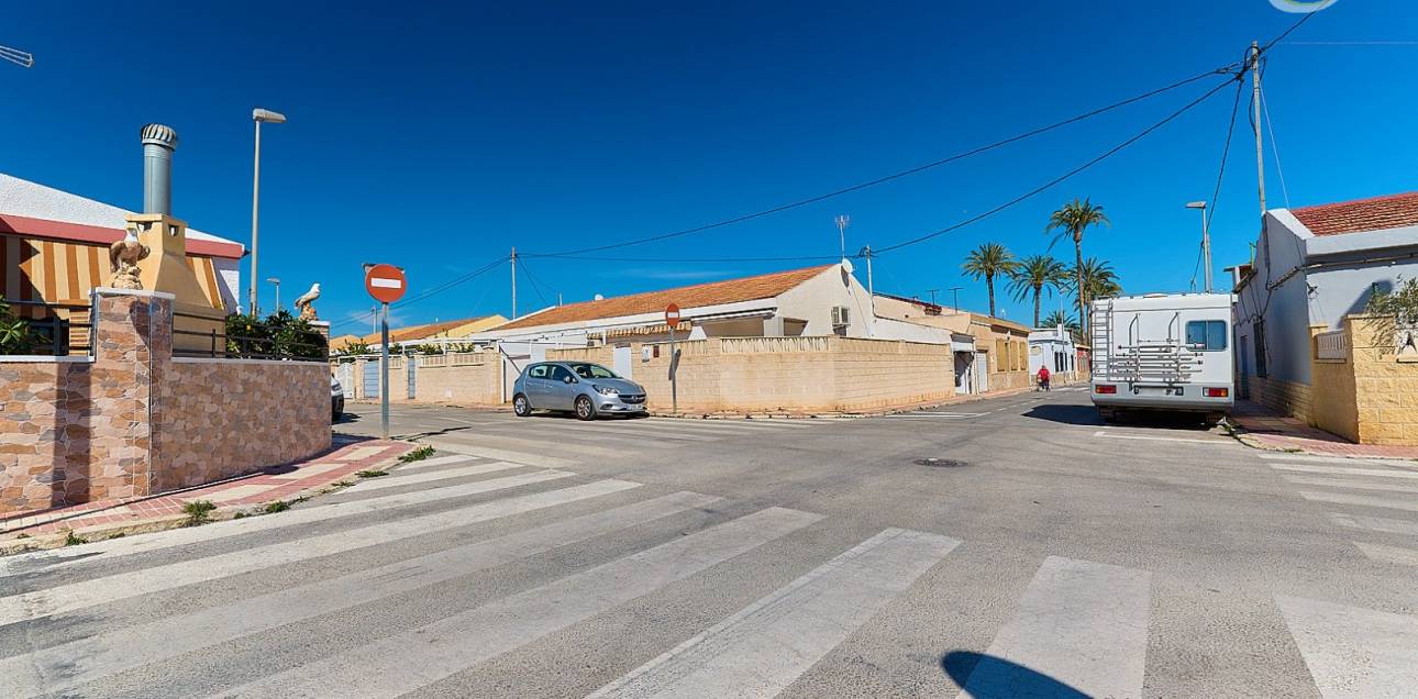 Resale - Bungalow - El Campello - El Campello Pueblo