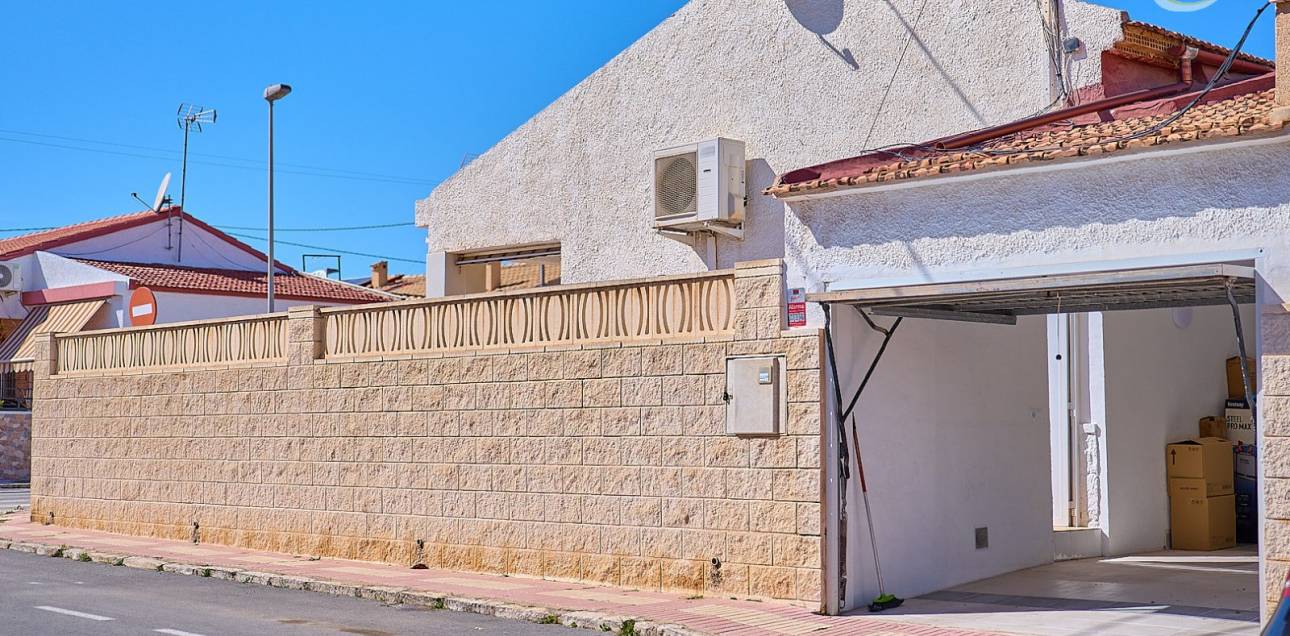 Resale - Bungalow - El Campello - El Campello Pueblo