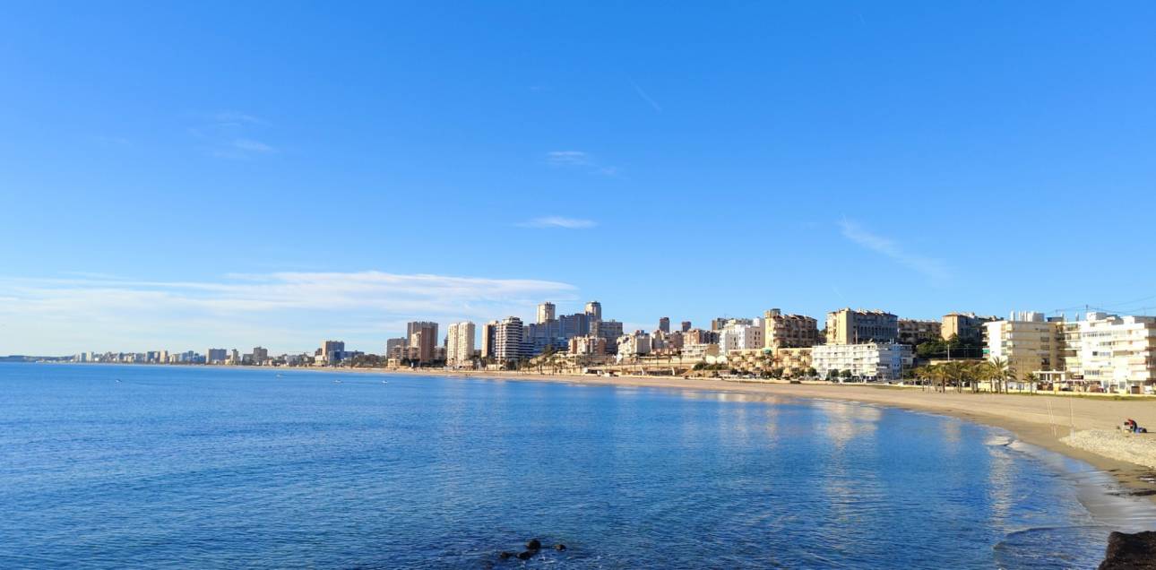 Resale - Apartment - El Campello - Platja Muchavista