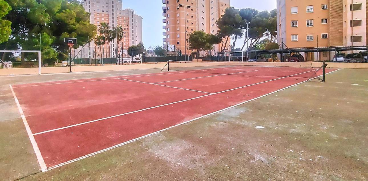 Resale - Apartment - El Campello - Platja Muchavista