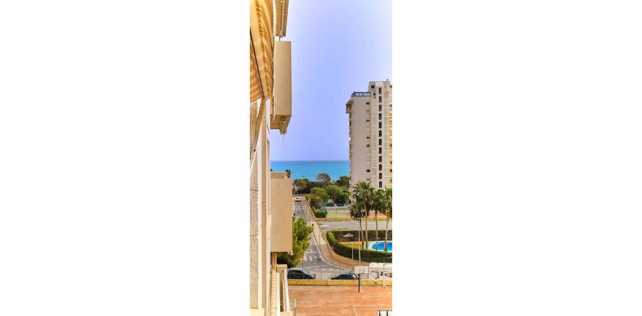 Resale - Apartment - El Campello - Platja Muchavista