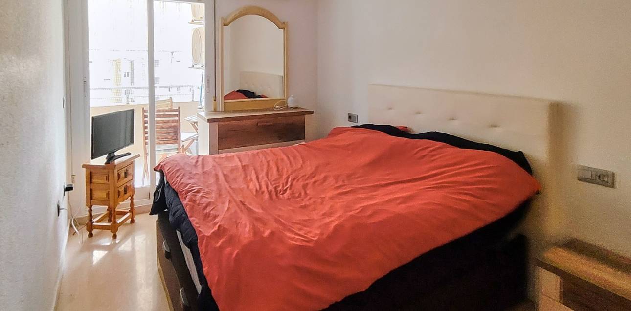 Resale - Apartment - El Campello - Platja Muchavista