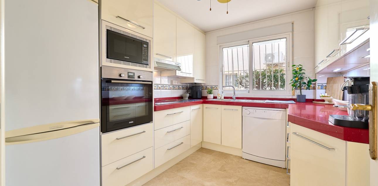 Resale - Villa - El Campello - Pueblo Acantilado - Venta Lanuza