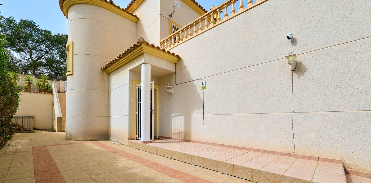 Resale - Villa - El Campello - Pueblo Acantilado - Venta Lanuza
