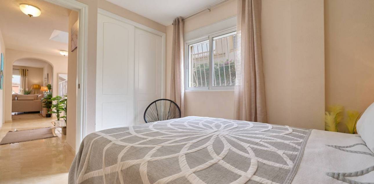 Resale - Chalet - El Campello - Norte-Venta Lanuza-Cala d'Or