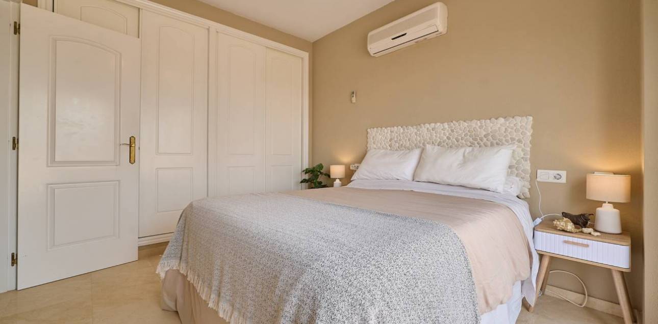 Resale - Chalet - El Campello - Norte-Venta Lanuza-Cala d'Or