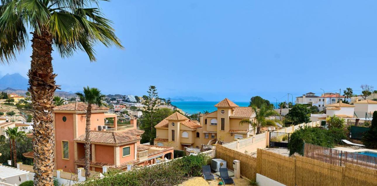 Resale - Chalet - El Campello - Norte-Venta Lanuza-Cala d'Or