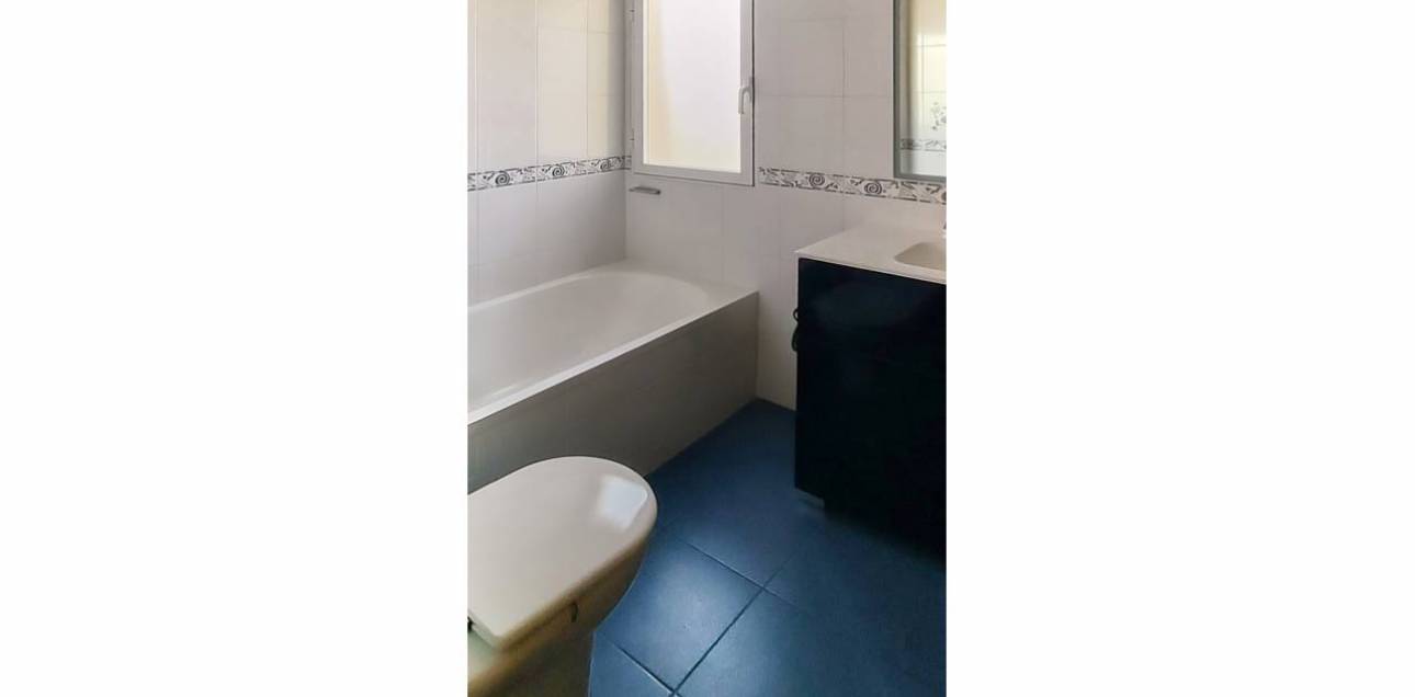 Resale - Piso - El Campello - Platja Muchavista