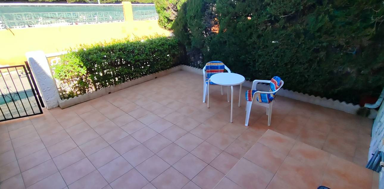 Resale - Apartment - San Juan de Alicante